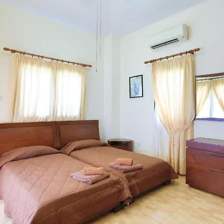 Tsikkos Ena Holiday home