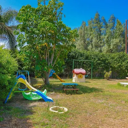 Tsikkos Ena Case de vacanță *
